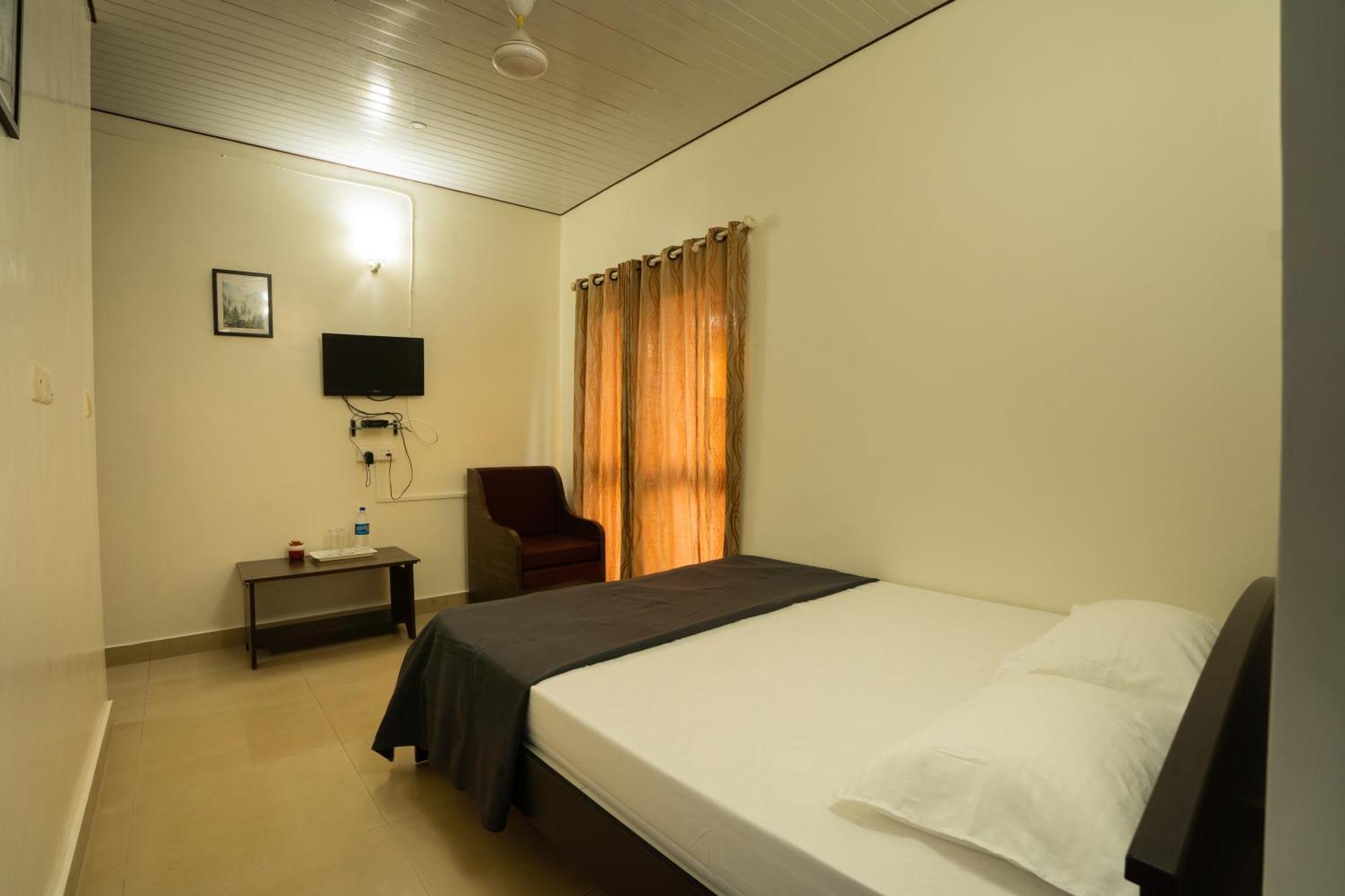 Gomes Pousada Guesthouse Old Goa Exteriör bild